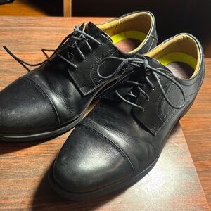 Florsheim Black Leather Oxfords